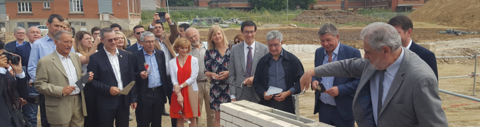 Première pierre de l'Ecocampus